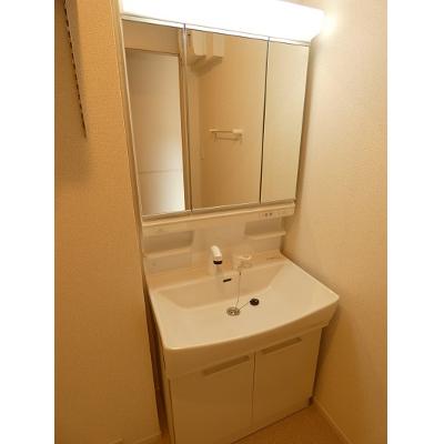 ラ・ヴィ・カルムＢ 103【管理NO：1-025165201-01030】 ★家具家電は申し込み後に搬入します★ ★2026年11月下旬入居可能★の物件画像