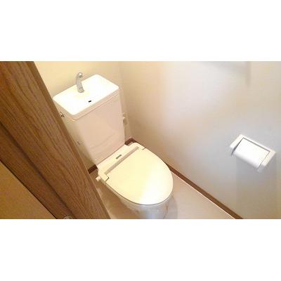 アズベール 205【管理NO：1-007779801-02040】 ★家具家電は申し込み後に搬入します★の物件画像