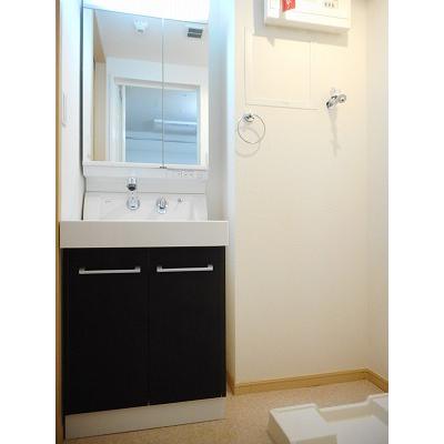 ピッコラ　フォレスタ 303【管理NO：1-018670701-03030】 ★家具家電は申し込み後に搬入します★ ★2026年11月下旬入居可能★の物件画像
