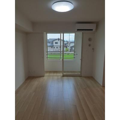 ローザ　ローザ 203【管理NO：1-025925302-02030】 ★家具家電は申し込み後に搬入します★ ★2026年11月中旬入居可能★の物件画像