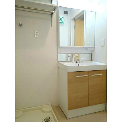 オンブラージュ 301【管理NO：1-025030101-03010】 ★家具家電は申し込み後に搬入します★ ★2026年11月下旬入居可能★の物件画像