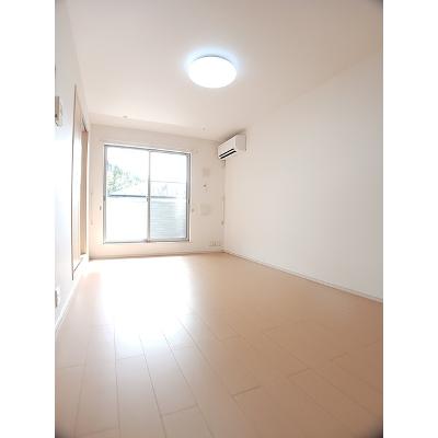 サニー・ダン 201【管理NO：1-018243201-02010】 ★家具家電は申し込み後に搬入します★ ★2026年10月下旬入居可能★の物件画像