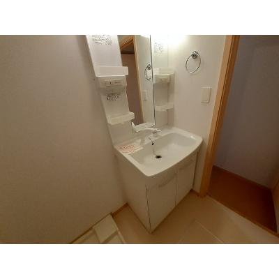 コモド・ジャルダン 201【管理NO：1-016568801-02010】 ★家具家電は申し込み後に搬入します★ ★2026年11月下旬入居可能★の物件画像