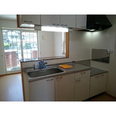 ソフトリ－Ⅱ 103【管理NO：1-015420802-01030】 ★家具家電は申し込み後に搬入します★ ★2027年02月中旬入居可能★の物件画像