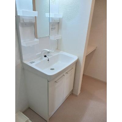カーサ・ソラーナ 101【管理NO：1-021983301-01010】 ★家具家電は申し込み後に搬入します★ ★2026年11月上旬入居可能★の物件画像