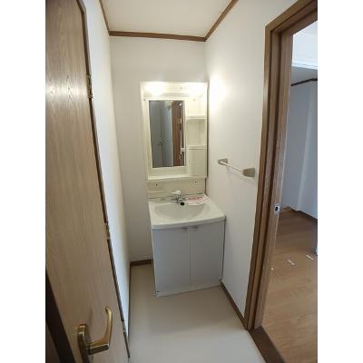 アンペルシェ 203【管理NO：1-010110701-02030】 ★家具家電は申し込み後に搬入します★ ★2026年11月下旬入居可能★の物件画像