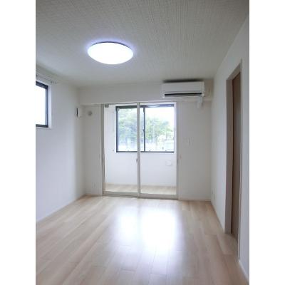 ピンズ下関Ⅱ 101【管理NO：1-027517702-01010】 ★家具家電は申し込み後に搬入します★ ★2026年12月中旬入居可能★の物件画像
