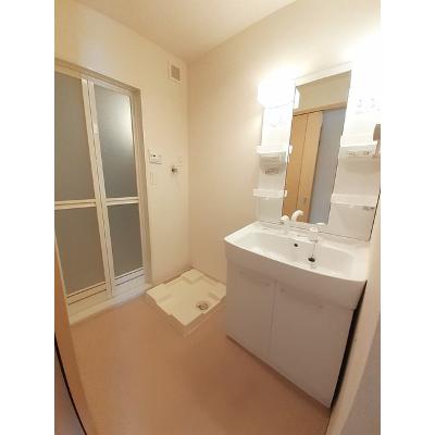アーバンコートＡ 101【管理NO：1-018300101-01010】 ★家具家電は申し込み後に搬入します★ ★2026年12月中旬入居可能★の物件画像