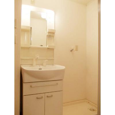 グランデール 203【管理NO：1-013620901-02030】 ★家具家電は申し込み後に搬入します★ ★2026年11月下旬入居可能★の物件画像