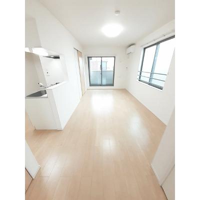 コンフォール・メゾン 305【管理NO：1-024161101-03050】 ★家具家電は申し込み後に搬入します★ ★2026年10月下旬入居可能★の物件画像