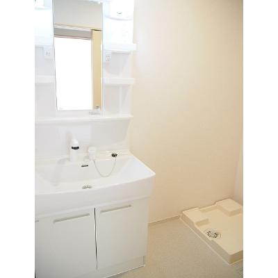 クァルトゥムＦＫ　Ｂ 204【管理NO：1-021233102-02040】 ★家具家電は申し込み後に搬入します★ ★2026年12月上旬入居可能★の物件画像