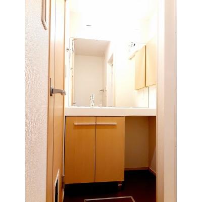 エヴァーグリーンⅡ 201【管理NO：1-020772801-02010】 ★家具家電は申し込み後に搬入します★ ★2027年01月中旬入居可能★の物件画像