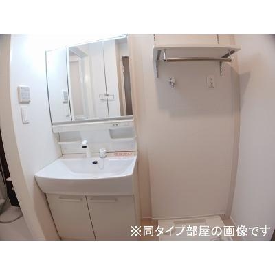 アマルコルド 101【管理NO：1-028766201-01010】 ★家具家電は申し込み後に搬入します★ ★2027年02月上旬入居可能★の物件画像