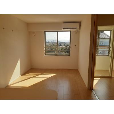 リズム　Ｂ 201【管理NO：1-025327902-02010】 ★家具家電は申し込み後に搬入します★ ★2026年12月中旬入居可能★の物件画像