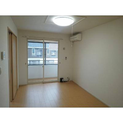 ハイ・アイランド　Ⅱ 202【管理NO：1-017130902-02020】 ★家具家電は申し込み後に搬入します★ ★2026年12月上旬入居可能★の物件画像
