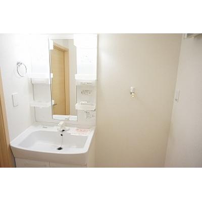 プリート 204【管理NO：1-017060401-02040】 ★家具家電は申し込み後に搬入します★の物件画像