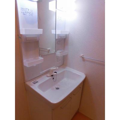 トゥインクル　Ⅶ 102【管理NO：1-021160901-01020】 ★家具家電は申し込み後に搬入します★ ★2026年11月中旬入居可能★の物件画像