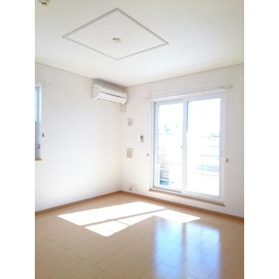 ランベリール 202【管理NO：1-014789501-02020】 ★家具家電は申し込み後に搬入します★ ★2026年11月中旬入居可能★の物件画像