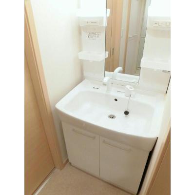 コデン　０１０ 102【管理NO：1-016222601-01020】 ★家具家電は申し込み後に搬入します★ ★2026年12月中旬入居可能★の物件画像