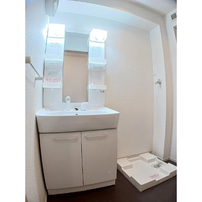 ネオグランツⅥ 101【管理NO：1-017020501-01010】 ★家具家電は申し込み後に搬入します★ ★2026年10月下旬入居可能★の物件画像
