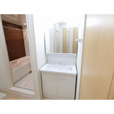 シャロウズ 103【管理NO：1-023355201-01030】 ★家具家電は申し込み後に搬入します★ ★2027年01月下旬入居可能★の物件画像
