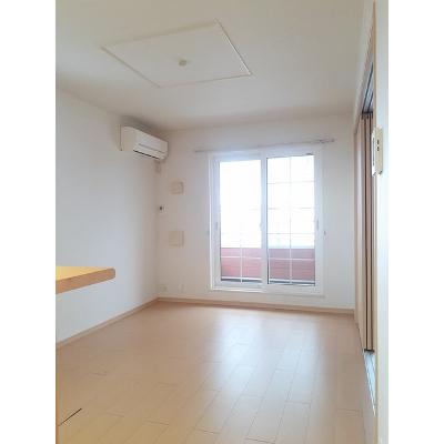 メゾン平松 201【管理NO：1-015886501-02010】 ★家具家電は申し込み後に搬入します★ ★2026年10月下旬入居可能★の物件画像
