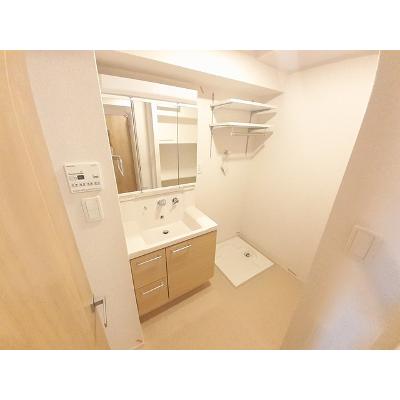 コンコルディア 303【管理NO：1-026235301-03030】 ★家具家電は申し込み後に搬入します★ ★2026年11月中旬入居可能★の物件画像