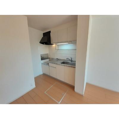ミディ 101【管理NO：1-017810001-01010】 ★家具家電は申し込み後に搬入します★ ★2026年12月上旬入居可能★の物件画像