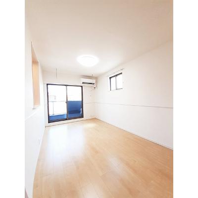 カトレア 201【管理NO：1-025080701-02010】 ★家具家電は申し込み後に搬入します★ ★2026年11月上旬入居可能★の物件画像
