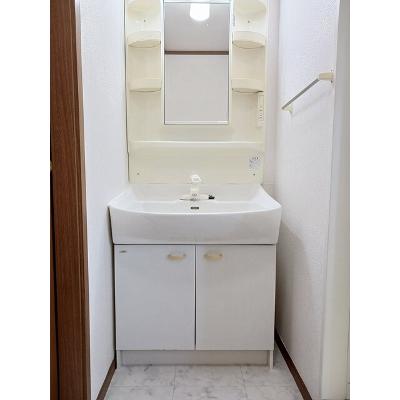 コスミオン　Ａ 101【管理NO：1-011510301-01010】 ★家具家電は申し込み後に搬入します★ ★2026年12月上旬入居可能★の物件画像