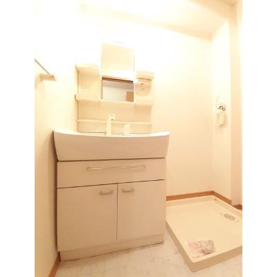 エレガンツァ・プリムラＡ 101【管理NO：1-014308001-01010】 ★家具家電は申し込み後に搬入します★ ★2026年11月下旬入居可能★の物件画像