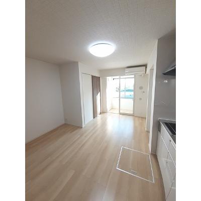 Ｊ－シャモニー　スロープ　Ⅱ 106【管理NO：1-027237602-01060】 ★家具家電は申し込み後に搬入します★ ★2026年12月中旬入居可能★の物件画像