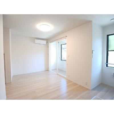 セレノアント 104【管理NO：1-028067301-01040】 ★家具家電は申し込み後に搬入します★ ★2026年12月中旬入居可能★の物件画像