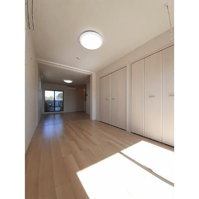 バンブー　ハン 302【管理NO：1-026514101-03020】 ★家具家電は申し込み後に搬入します★ ★2026年10月下旬入居可能★の物件画像