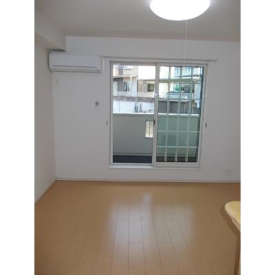 トレバドール優 205【管理NO：1-017899101-02040】 ★家具家電は申し込み後に搬入します★ ★2026年10月下旬入居可能★の物件画像
