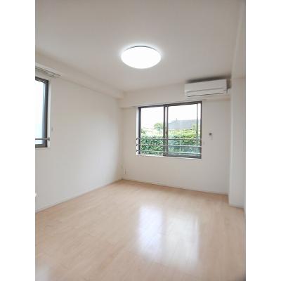 ラフィーネ 201【管理NO：1-025015001-02010】 ★家具家電は申し込み後に搬入します★ ★2026年11月中旬入居可能★の物件画像