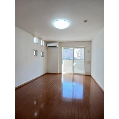 ヴェントレス 101【管理NO：1-015064801-01010】 ★家具家電は申し込み後に搬入します★ ★2026年11月中旬入居可能★の物件画像