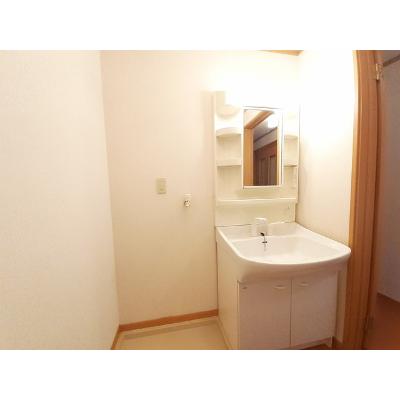 レジーナ　Ｃ 103【管理NO：1-012107802-01030】 ★家具家電は申し込み後に搬入します★ ★2026年11月中旬入居可能★の物件画像