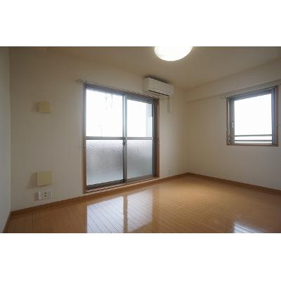 セレッソ 403【管理NO：1-014826901-04030】 ★家具家電は申し込み後に搬入します★ ★2027年01月上旬入居可能★の物件画像