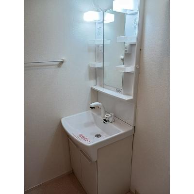 リーベ　Ⅰ 102【管理NO：1-021080001-01020】 ★家具家電は申し込み後に搬入します★ ★2026年11月中旬入居可能★の物件画像