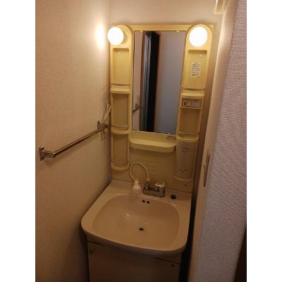 クレストヒルズＢ 101【管理NO：1-007377902-01010】 ★家具家電は申し込み後に搬入します★ ★2026年11月下旬入居可能★の物件画像