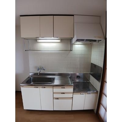 ルミエールカサマ 301【管理NO：1-003565601-03010】 ★家具家電は申し込み後に搬入します★ ★2027年01月上旬入居可能★の物件画像