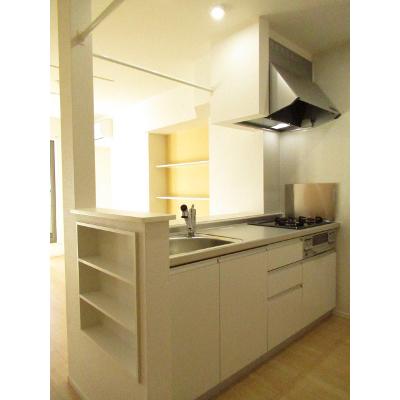 エレーナⅡ 203【管理NO：1-023254902-02030】 ★家具家電は申し込み後に搬入します★ ★2026年10月下旬入居可能★の物件画像