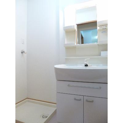 フリーデ犬山 106【管理NO：1-014939401-01050】 ★家具家電は申し込み後に搬入します★ ★2026年11月下旬入居可能★の物件画像