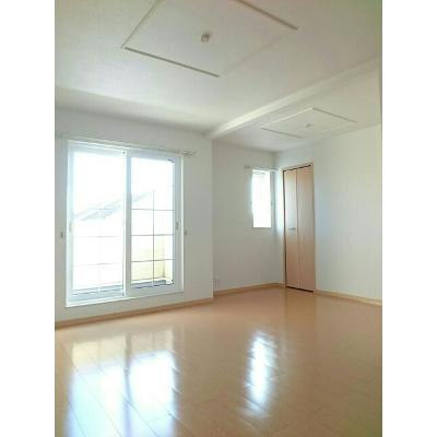 シーライト 202【管理NO：1-016676901-02020】 ★家具家電は申し込み後に搬入します★ ★2026年11月中旬入居可能★の物件画像