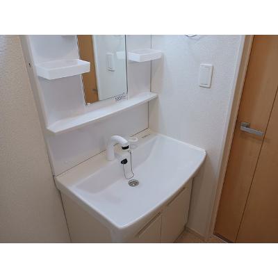カーサ　デル　フィオーレ 201【管理NO：1-022616501-02010】 ★家具家電は申し込み後に搬入します★ ★2026年11月下旬入居可能★の物件画像