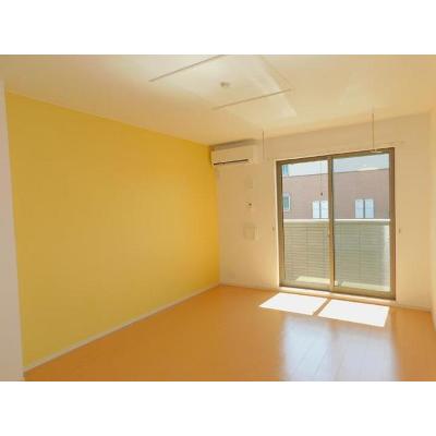 スイートタウンＥ 102【管理NO：1-018973601-01020】 ★家具家電は申し込み後に搬入します★ ★2026年11月中旬入居可能★の物件画像