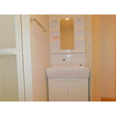 スイートタウンＥ 102【管理NO：1-018973601-01020】 ★家具家電は申し込み後に搬入します★ ★2026年11月中旬入居可能★の物件画像