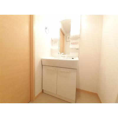 ティーモードＢ 103【管理NO：1-016920302-01030】 ★家具家電は申し込み後に搬入します★ ★2026年11月上旬入居可能★の物件画像