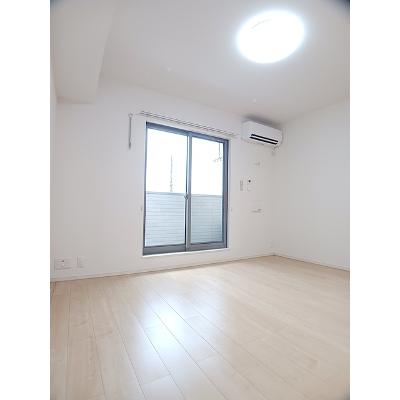 プレリュード 202【管理NO：1-024719301-02020】 ★家具家電は申し込み後に搬入します★の物件画像